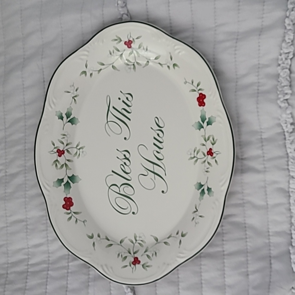 Bless This House Pfaltzgraff Winterberry Plate